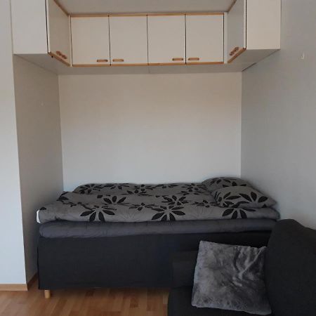 Apartamento Viihtyisae Yksioe Oulun Tuirassa Exterior foto